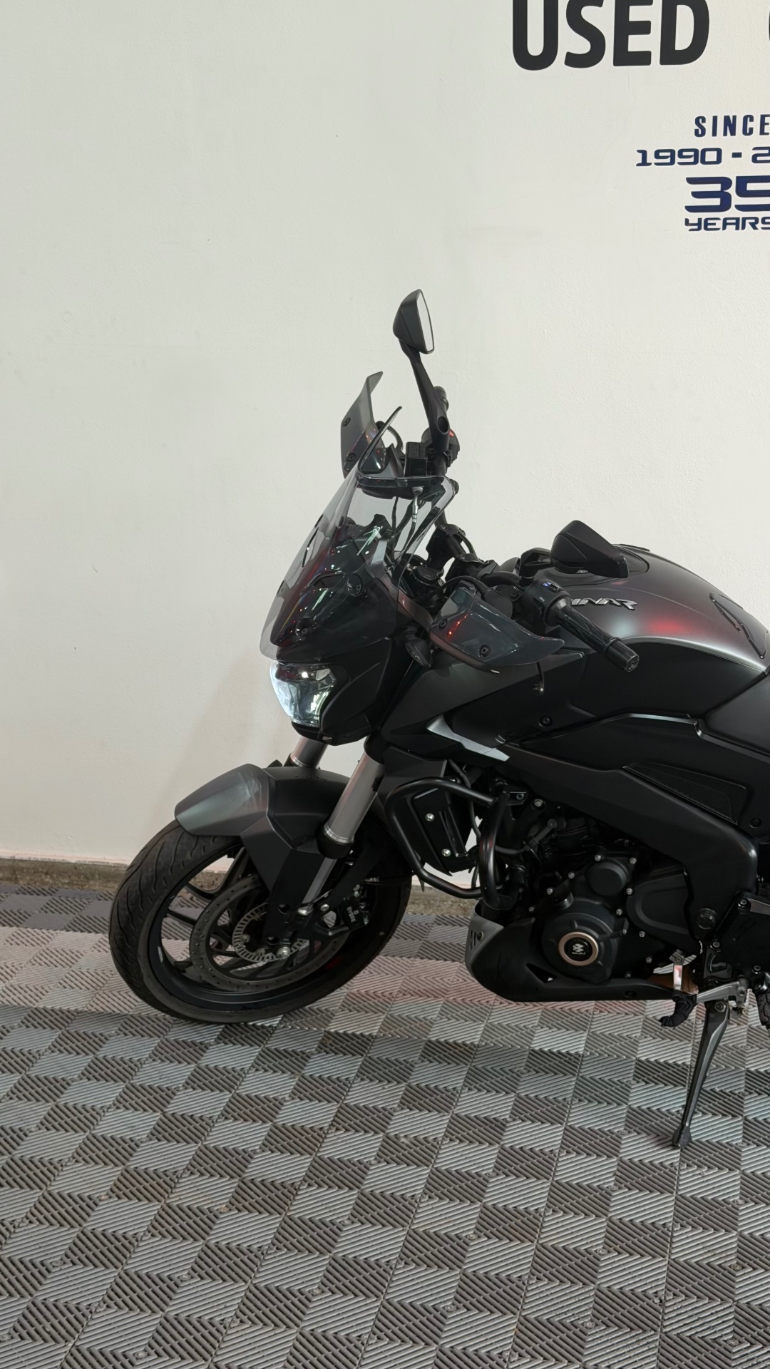 Bajaj Dominar 400 2023 - miniatura 2