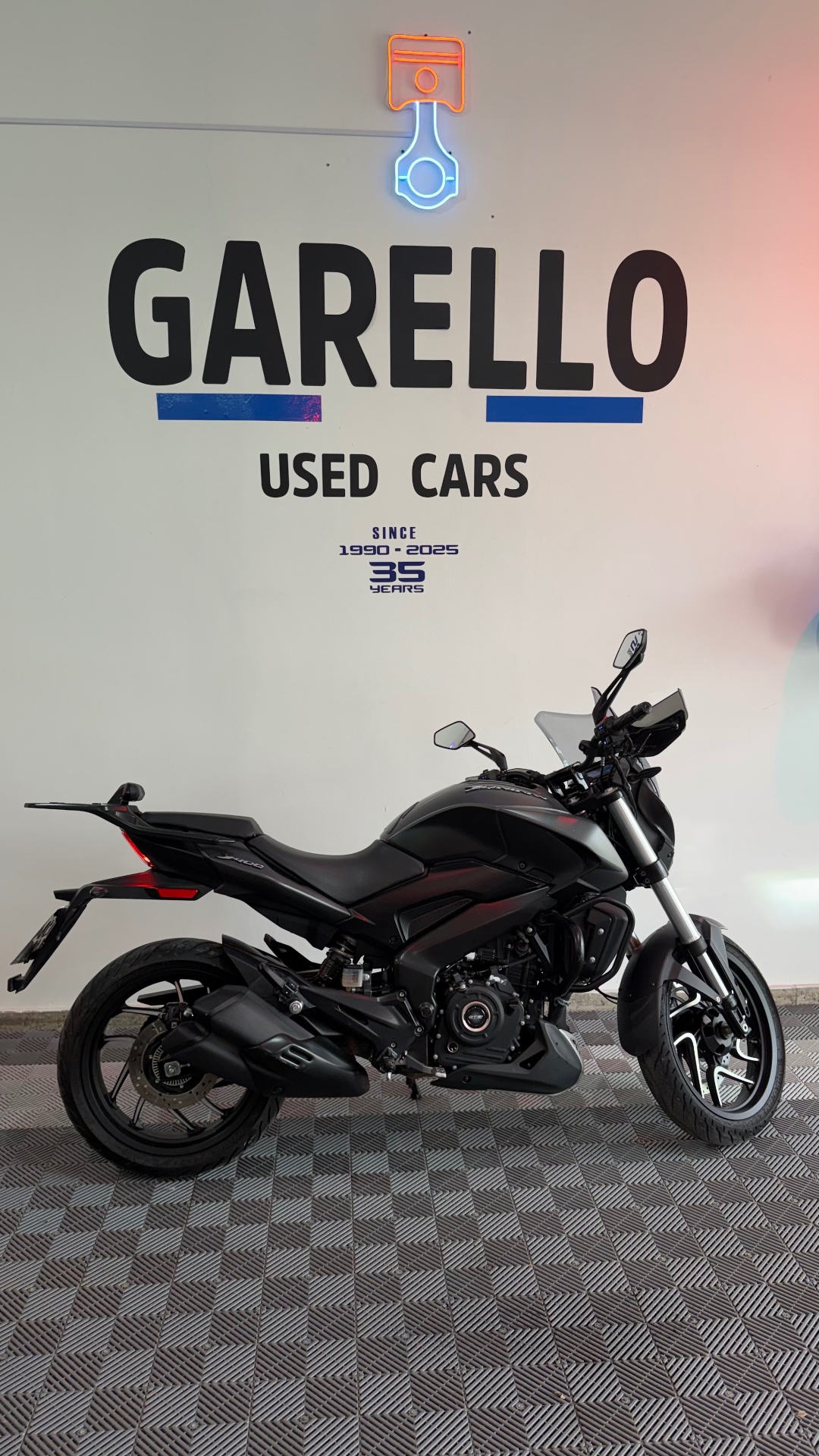 Bajaj Dominar 400 2023 - miniatura 6