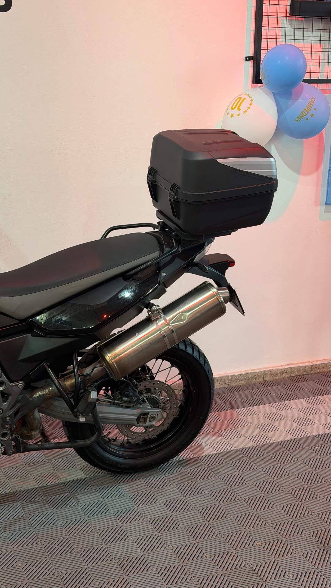 BMW F 800 GS TRIPLE BLACK 2012 - miniatura 3