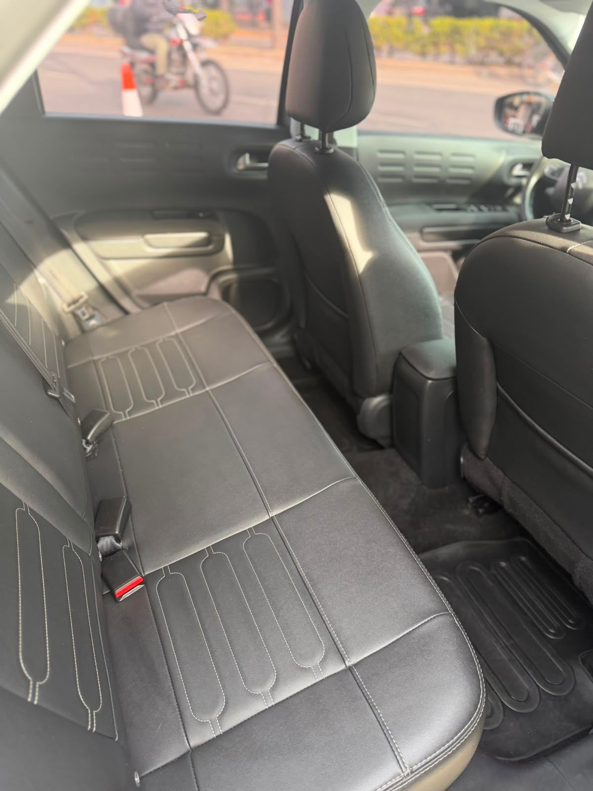 Citroën C4 Cactus Shine 2021 - miniatura 6