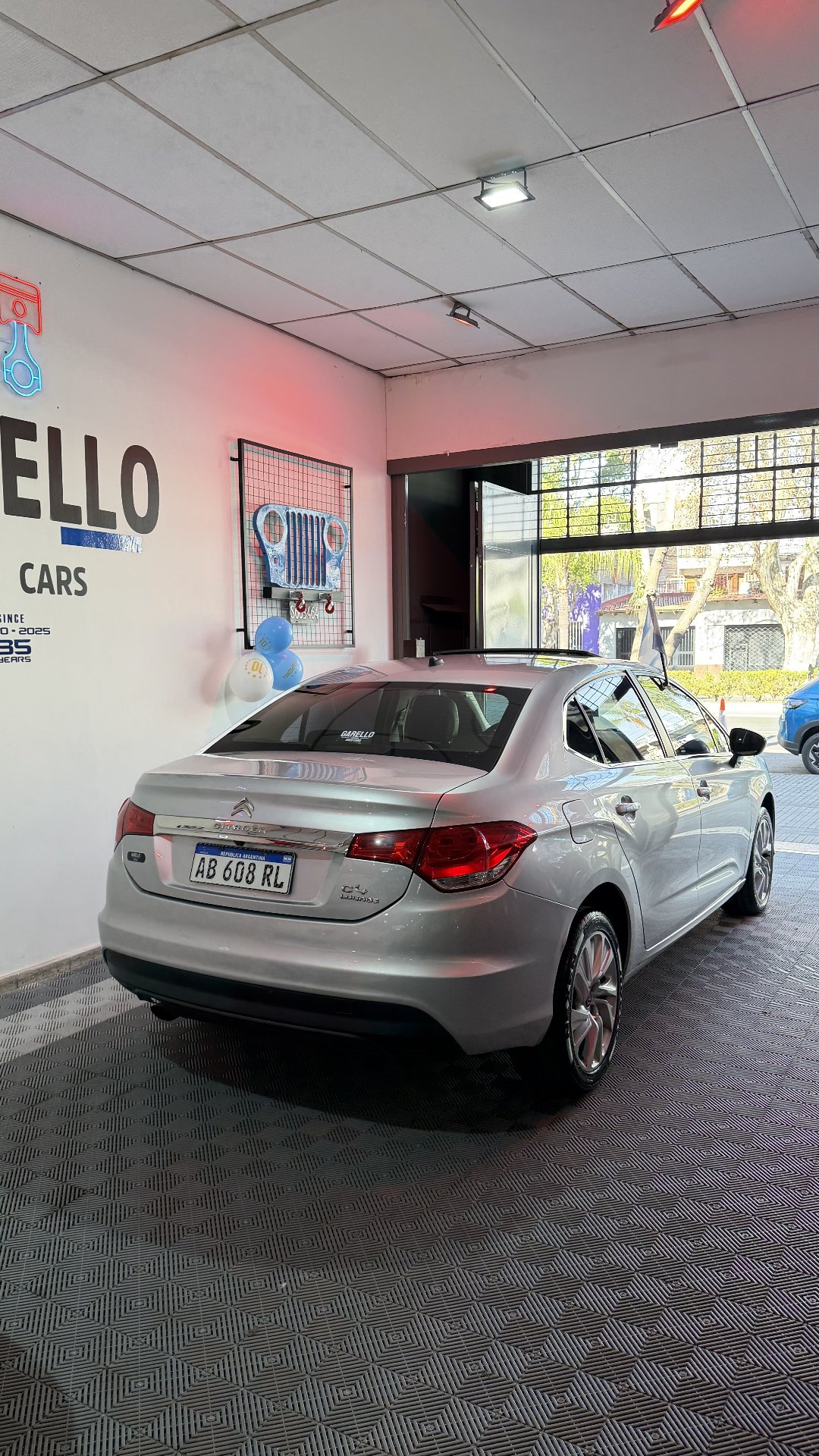 Citroën C4 Lounge HDI 2017 - miniatura 5