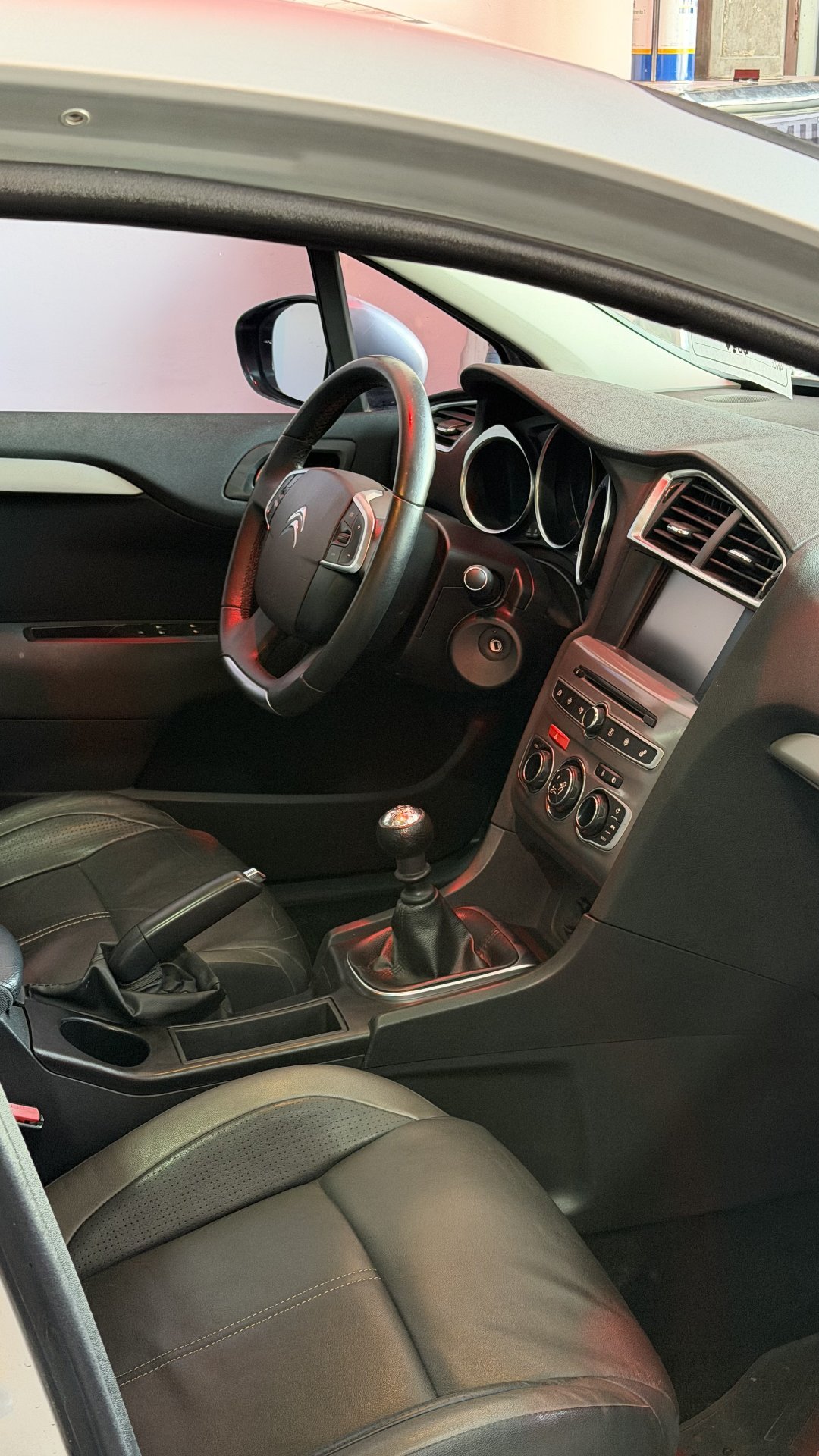 Citroën C4 Lounge HDI 2017 - miniatura 7