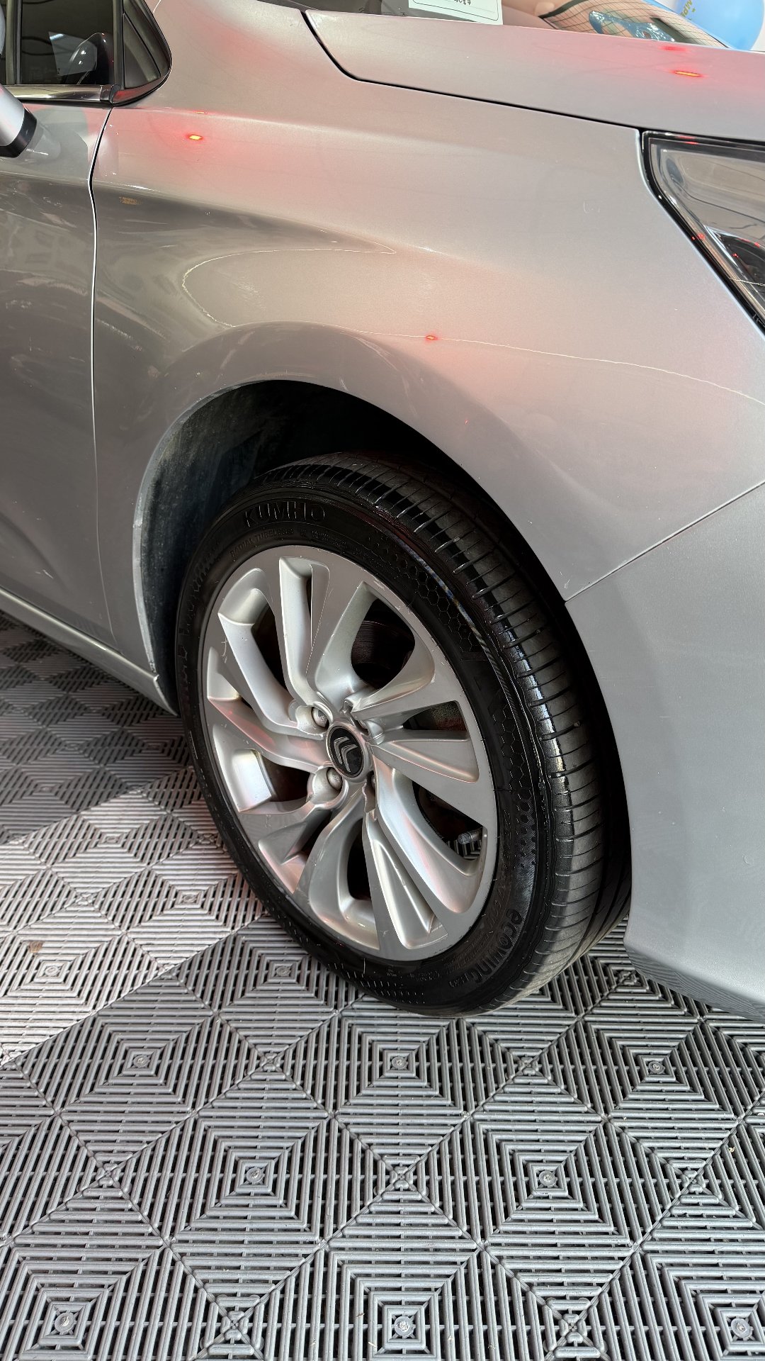 Citroën C4 Lounge HDI 2017 - miniatura 8