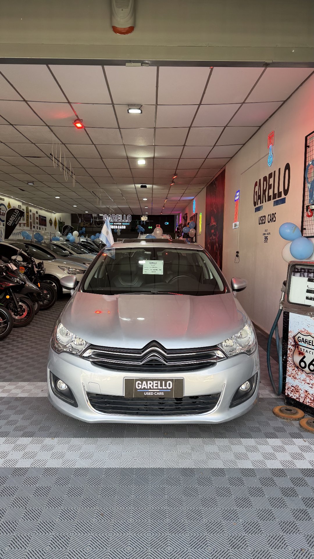 Citroën C4 Lounge HDI 2017 - miniatura 10
