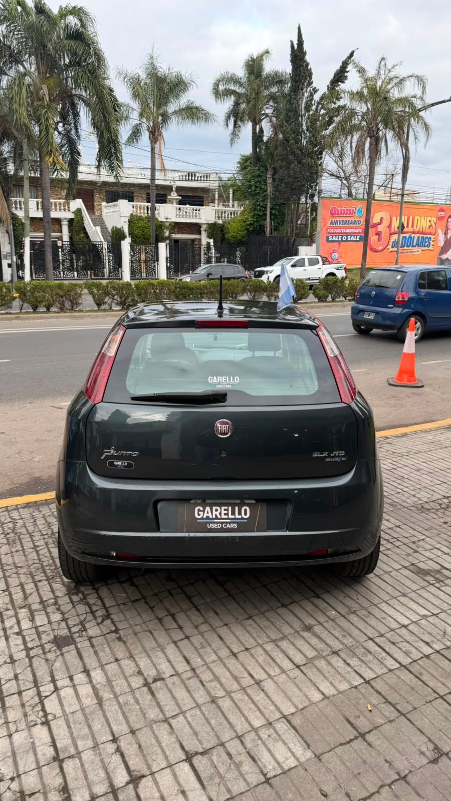 Fiat Punto ELX 1.3 2011 - miniatura 4