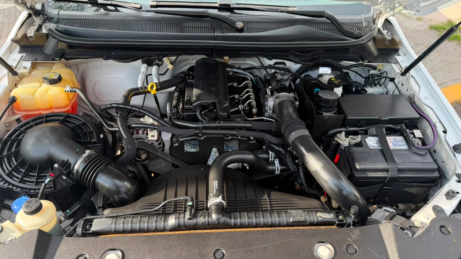 Ford Ranger XL 2.2 2019 - miniatura 4