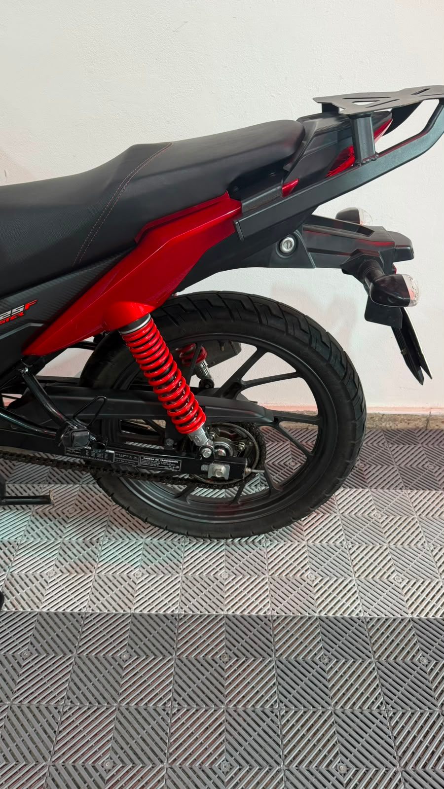 Honda CB Twister 125 2021 - miniatura 6