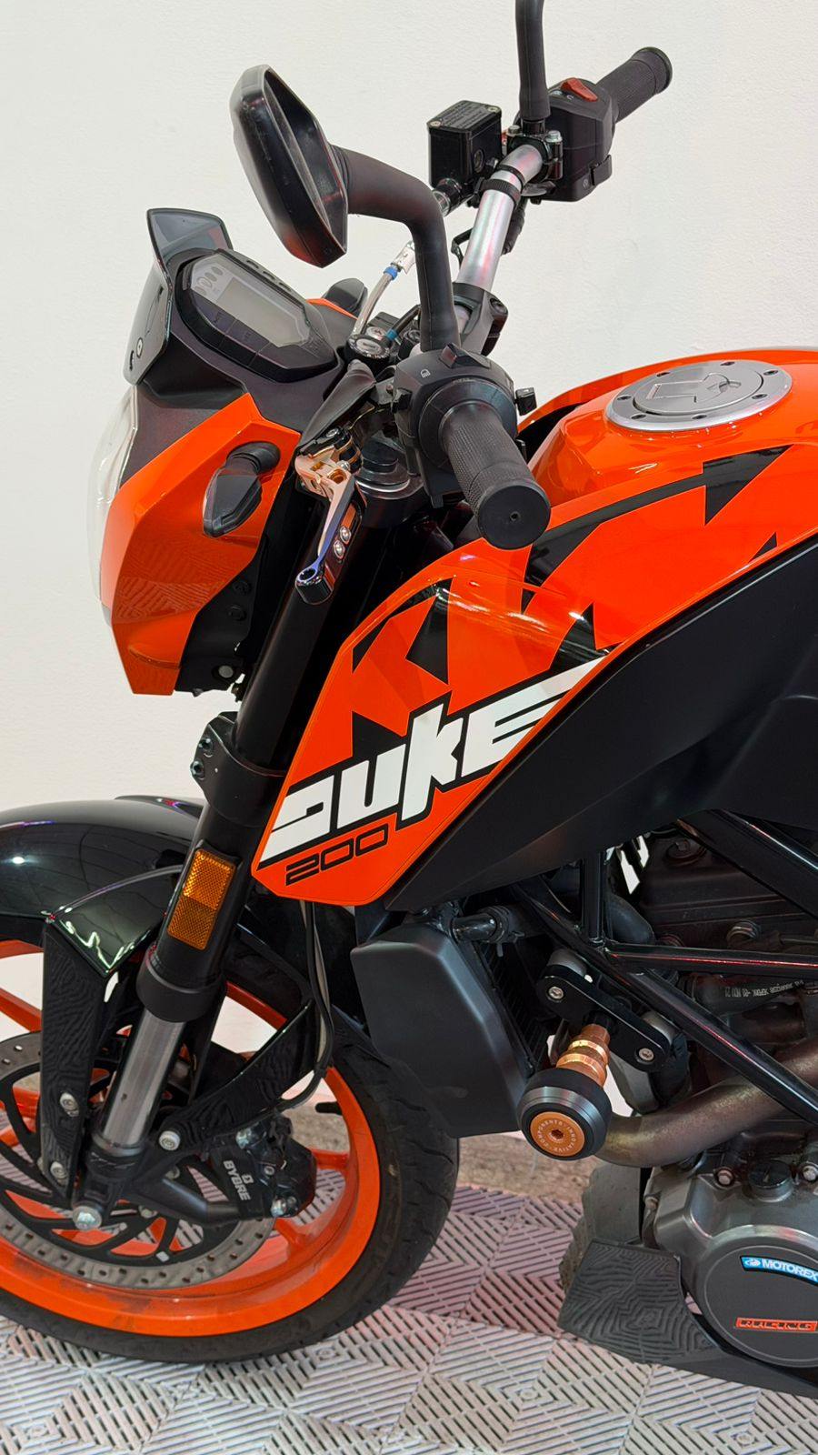 KTM Duke 200 2023 - miniatura 5