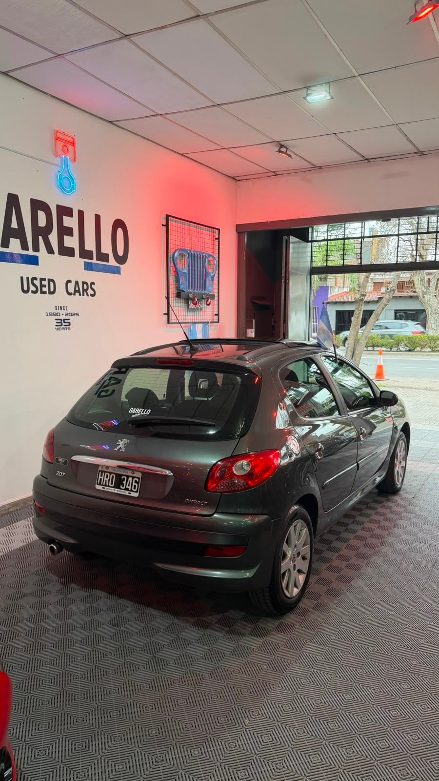 Peugeot 207 Xt premium 1.6 2009 - miniatura 4