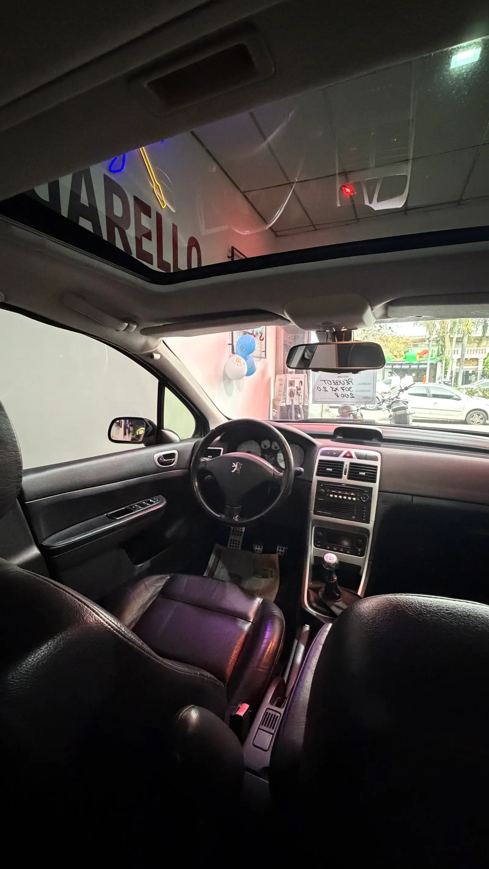 Peugeot 307 XS Premium 2.0 2008 - miniatura 8
