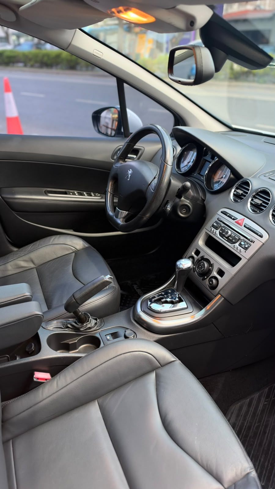 Peugeot 308 Sport 2013 - miniatura 9