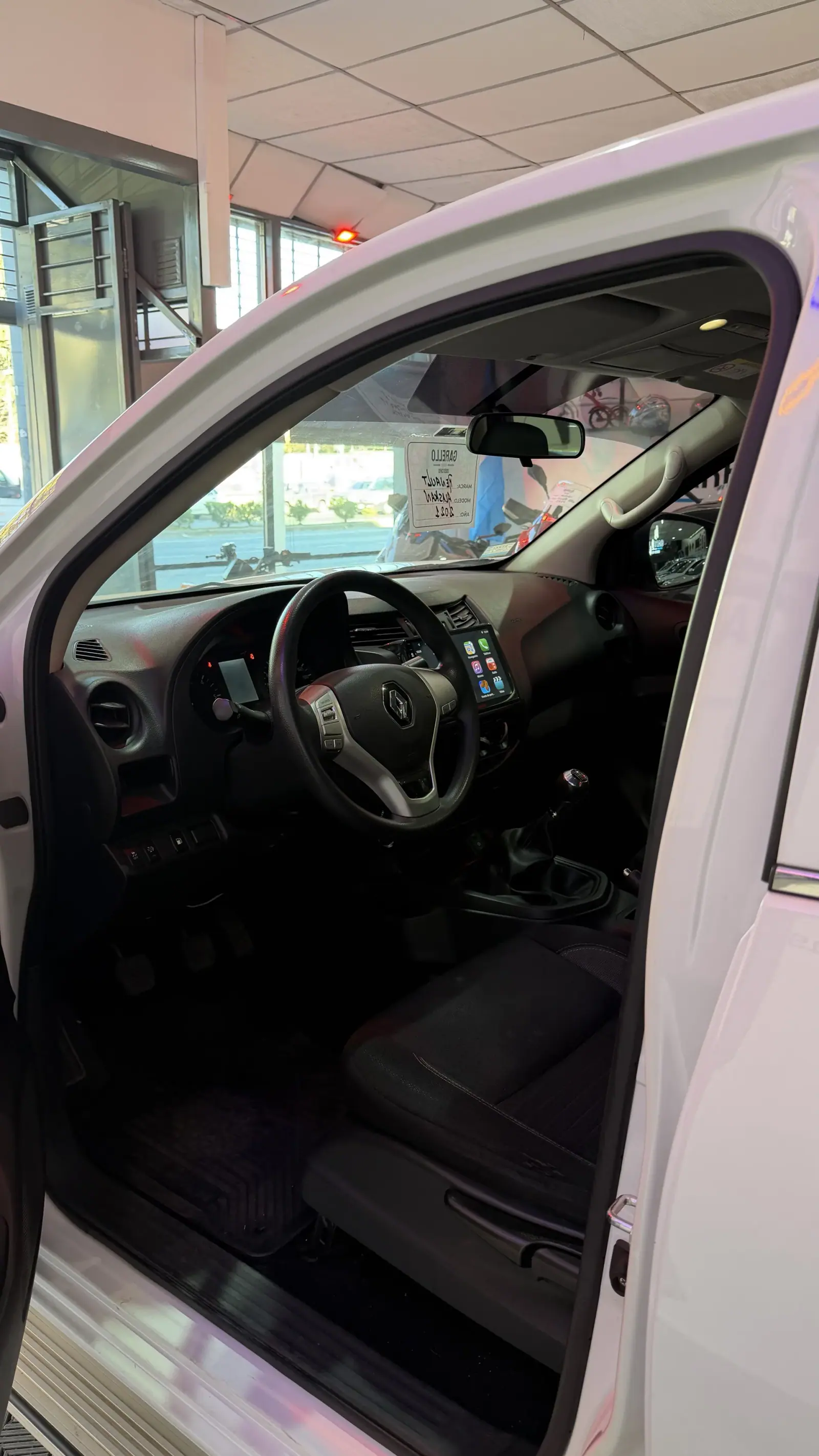 Renault Alaskan Comfort 2.3 TDI 2021 - miniatura 5