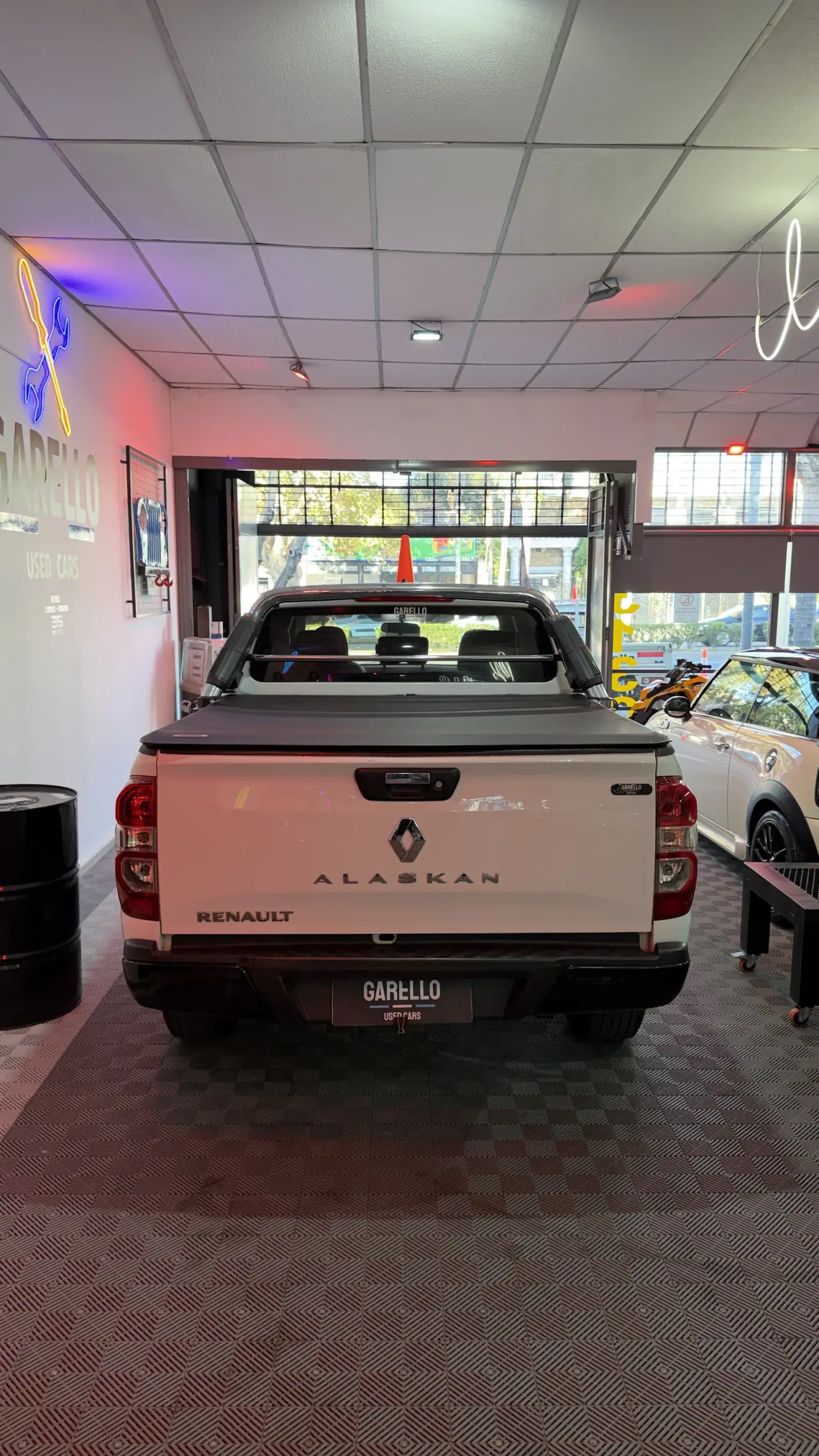 Renault Alaskan Comfort 2.3 TDI 2021 - miniatura 8