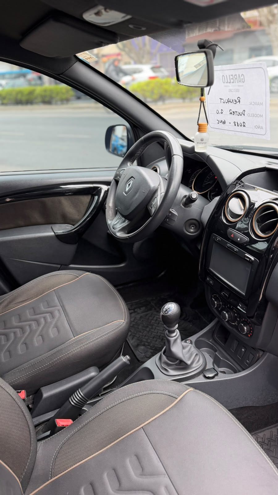 Renault Duster 2.0 Privilege GNC 2018 - miniatura 7