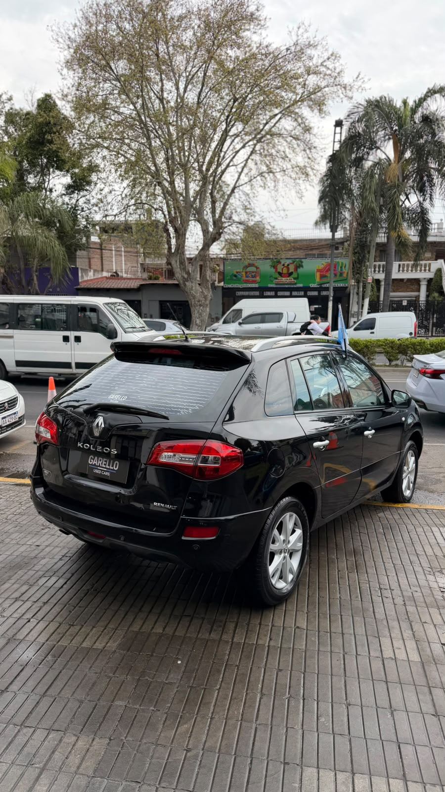 Renault Koleos 4x4 2011 - miniatura 3