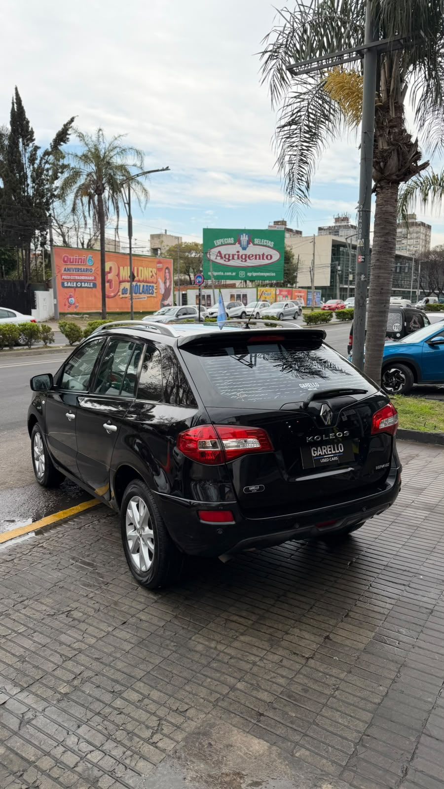 Renault Koleos 4x4 2011 - miniatura 4