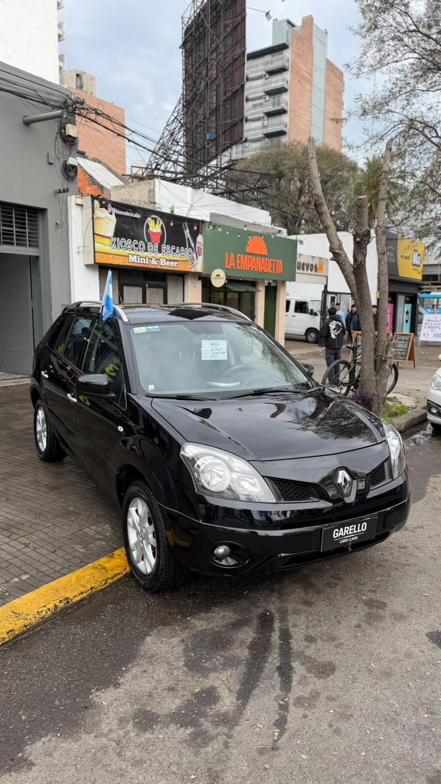 Renault Koleos 4x4 2011 - miniatura 9