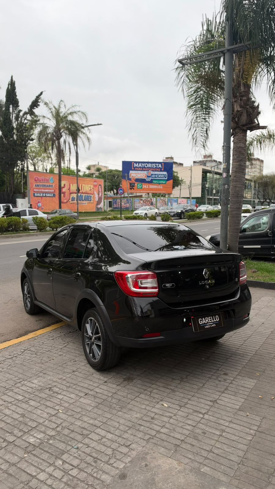 Renault Logan Intense 1.6 2020 - miniatura 4