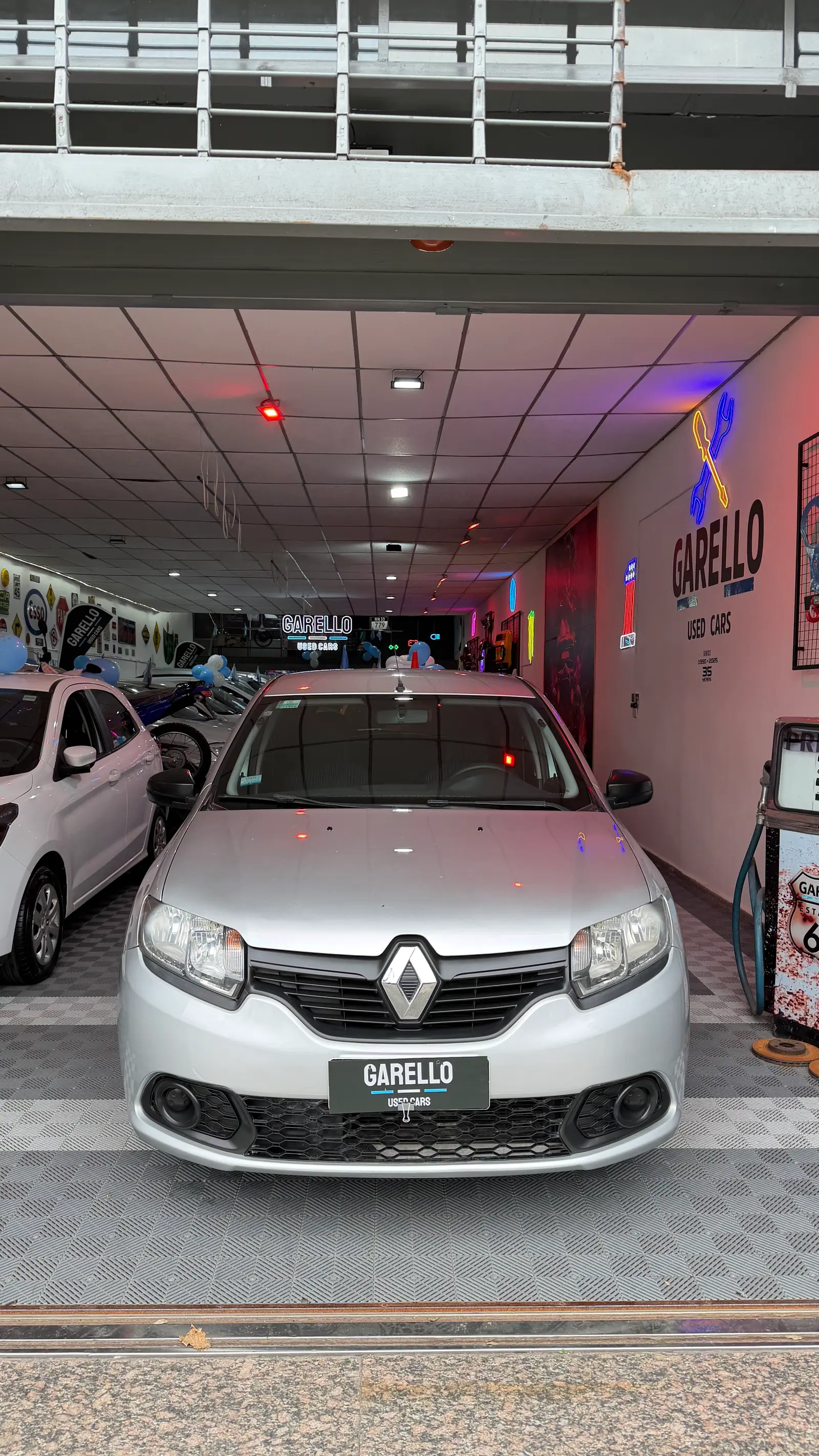 Renault Sandero 1.6 2017 - miniatura 2