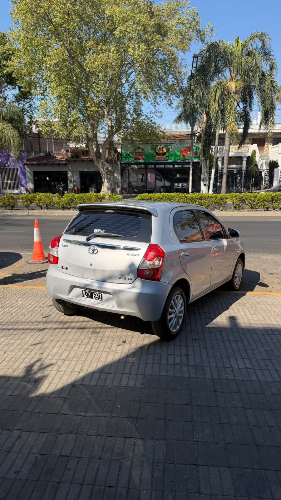 Toyota Etios XLS 1.5 2014 - miniatura 2