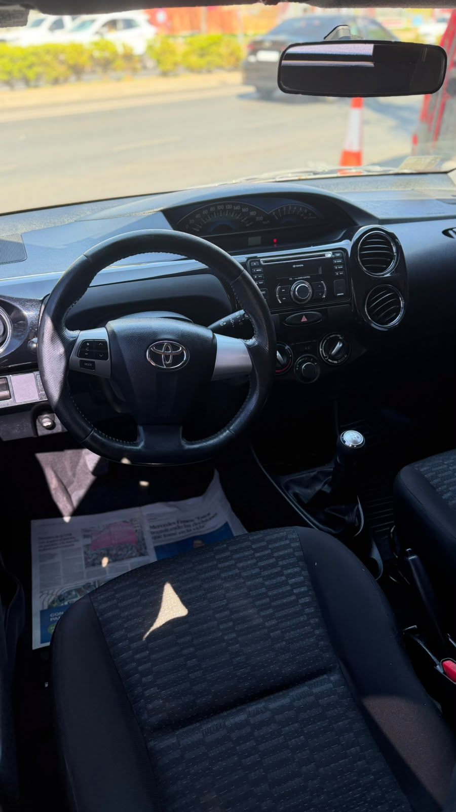 Toyota Etios XLS 1.5 2014 - miniatura 6
