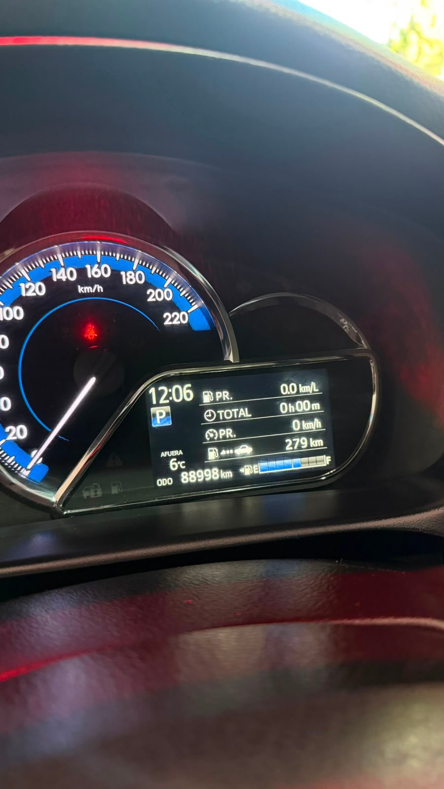 Toyota Yaris XLS 1.5 2018 - miniatura 7