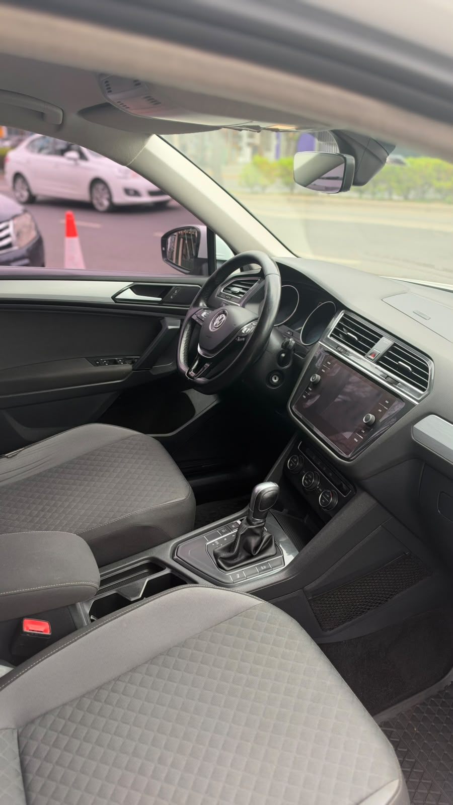 Volkswagen Tiguan 1.4 TSI Trendline 2019 - miniatura 7