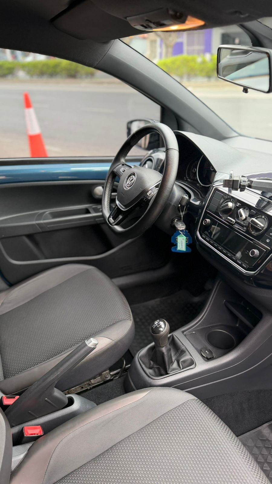 Volkswagen Up! Pepper 1.0 TSI 2018 - miniatura 7