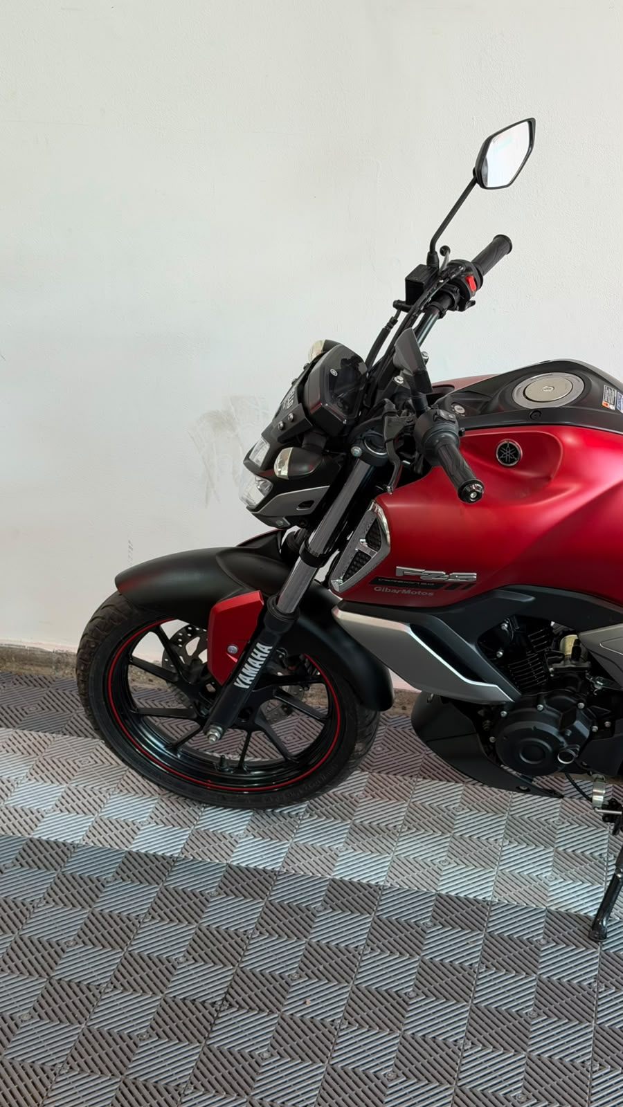 Yamaha FZS 2.0 150cc 2023 - miniatura 8