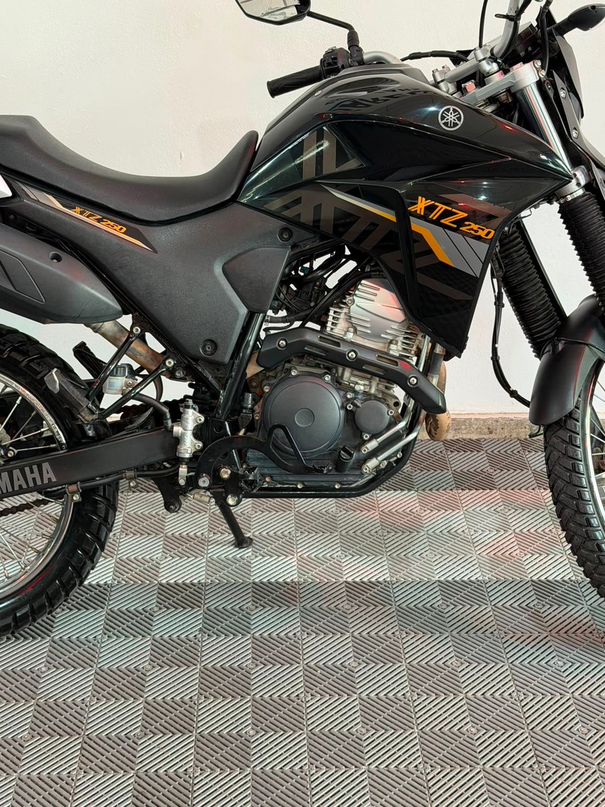 Yamaha Xtz 250 2022 - miniatura 3